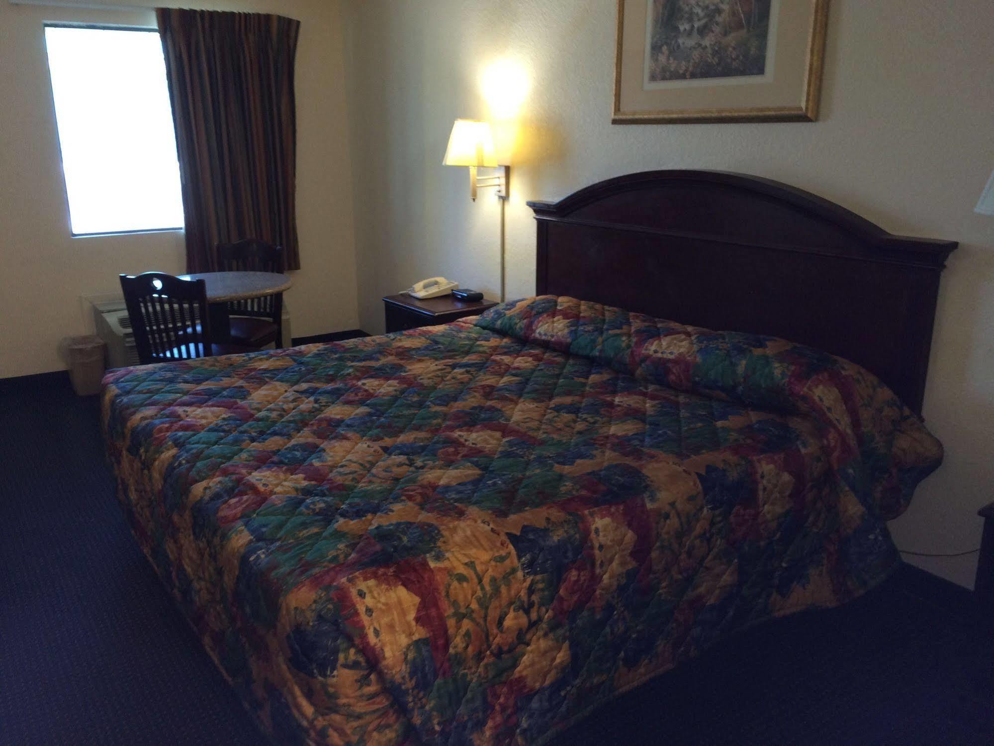 Executive Garden Titusville Hotel Eksteriør billede