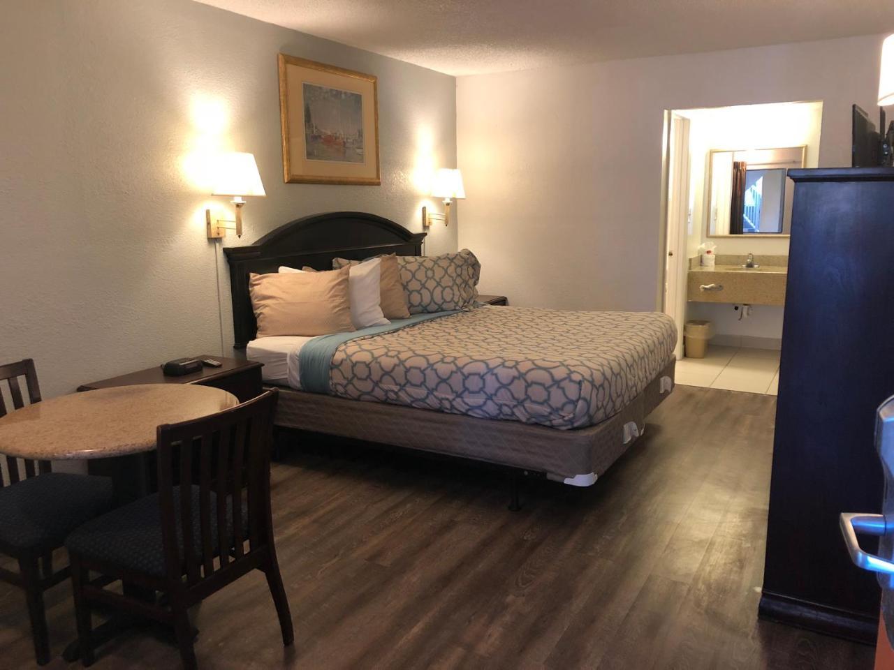 Executive Garden Titusville Hotel Eksteriør billede